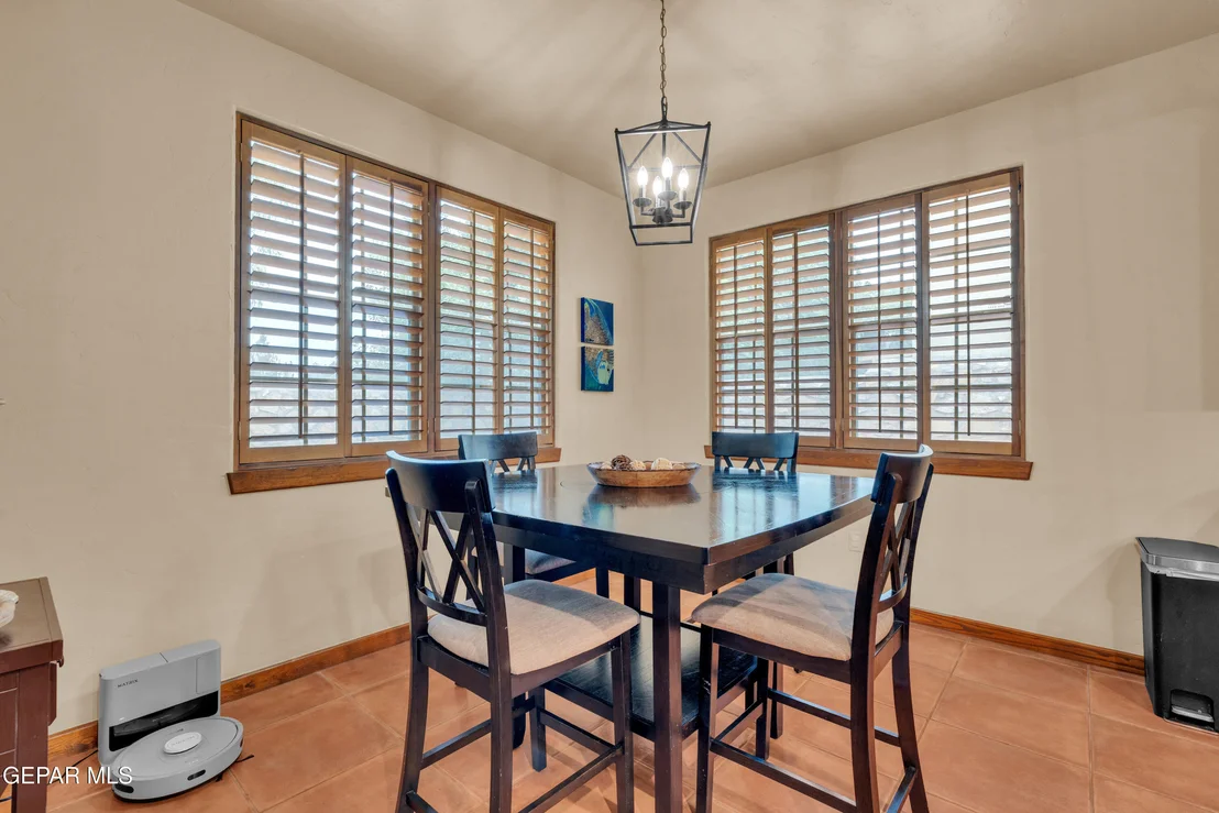 Photo of 1072 LOS MOROS Drive