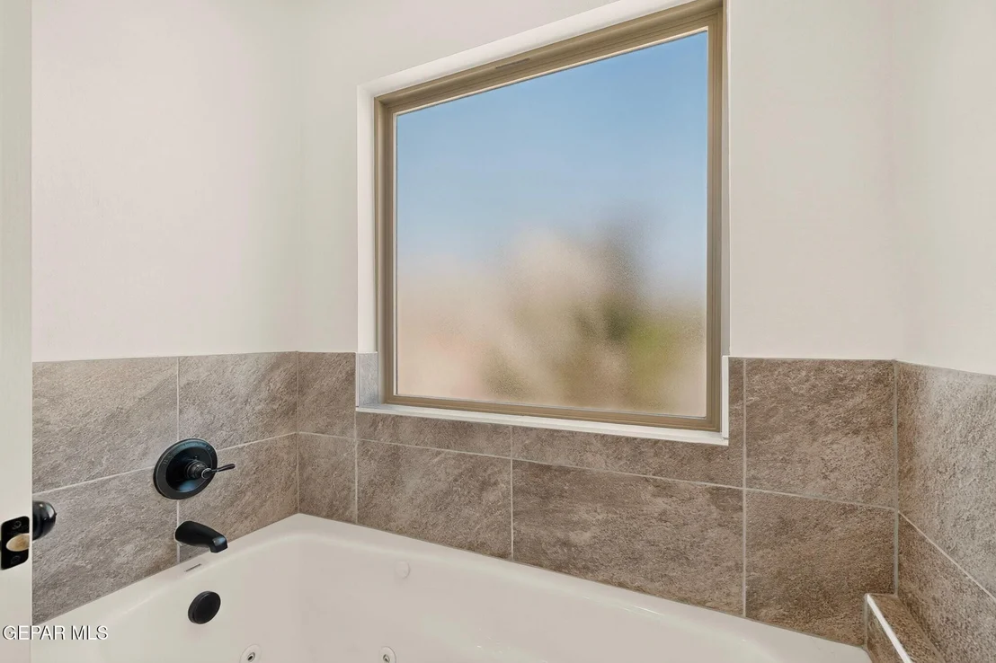 Photo of 968 GULF STREAMS Avenue