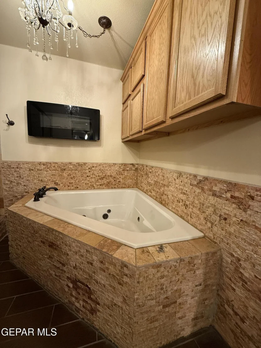 Photo of 2021 Oceanside Drive