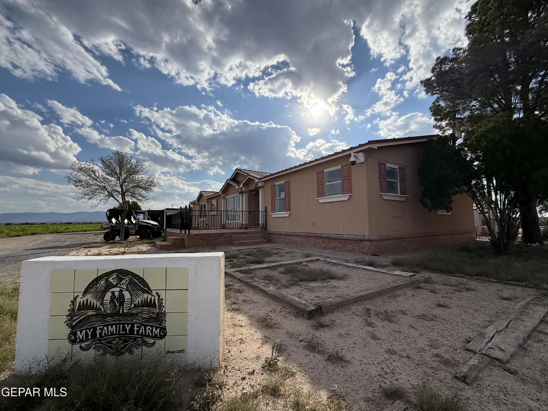 Photo of 38348 State Highway 20