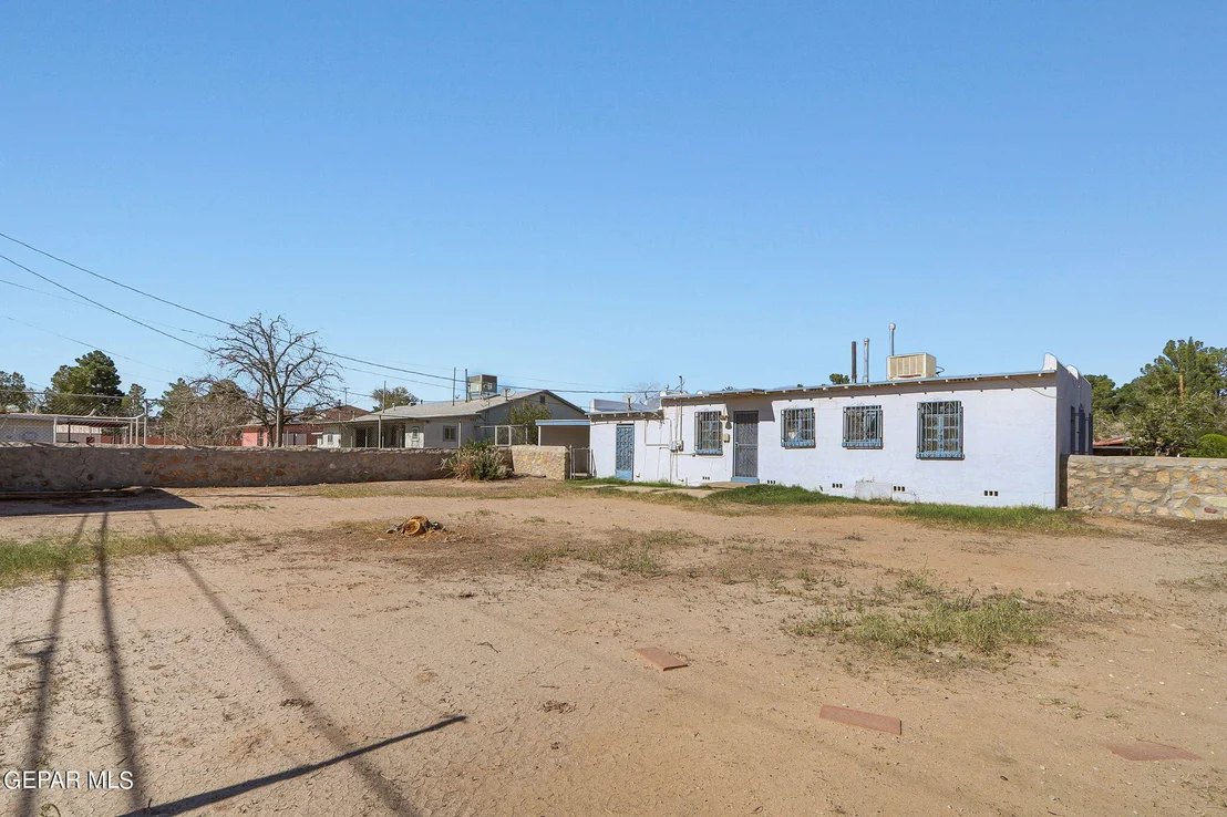 Photo of 8056 Carpenter Drive