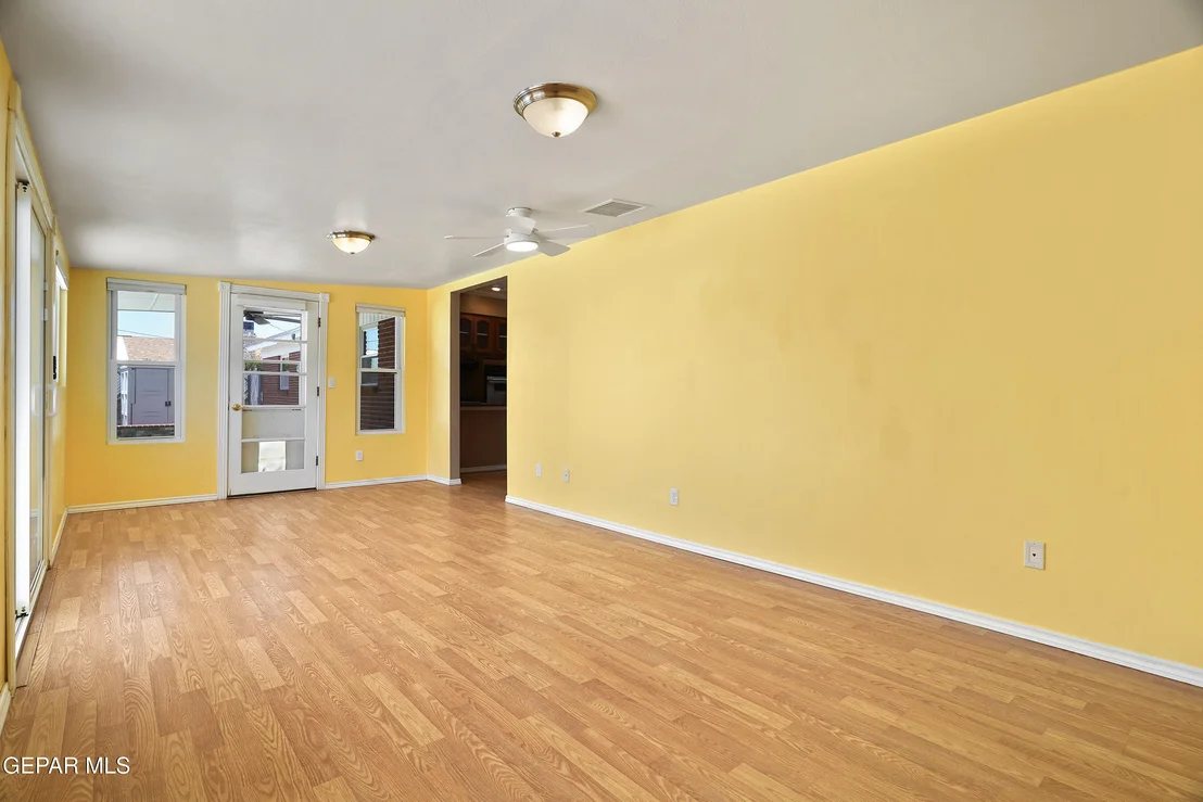 Photo of 1300 SUNBURST Drive