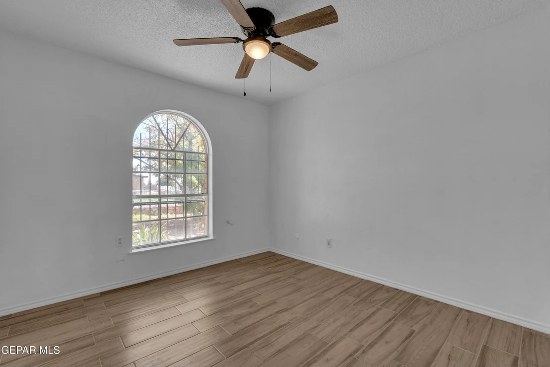 Photo of 10401 Aphrodite Drive