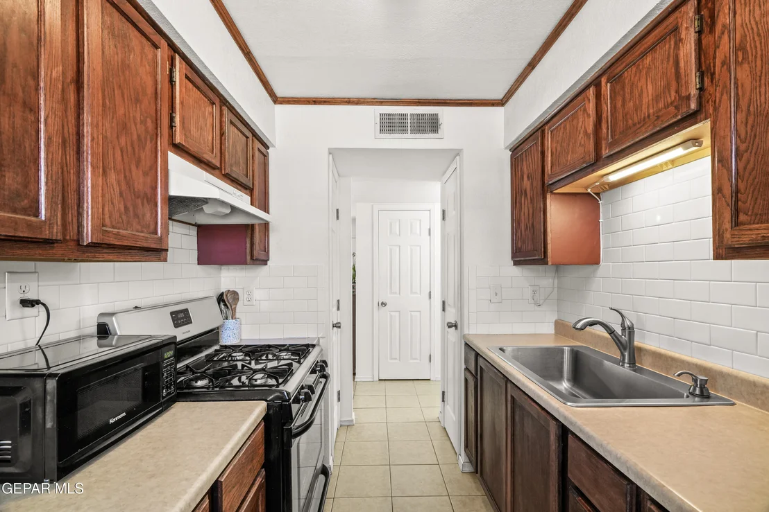 Photo of 10109 WOLVERINE Drive