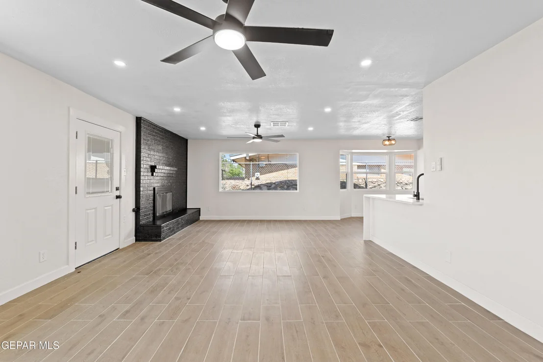 Photo of 2021 Solano Drive
