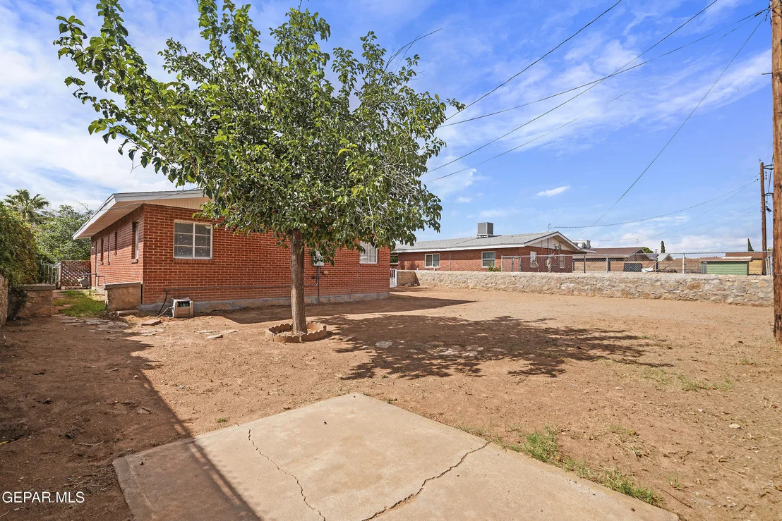 Photo of 9148 MOUNT ETNA Drive