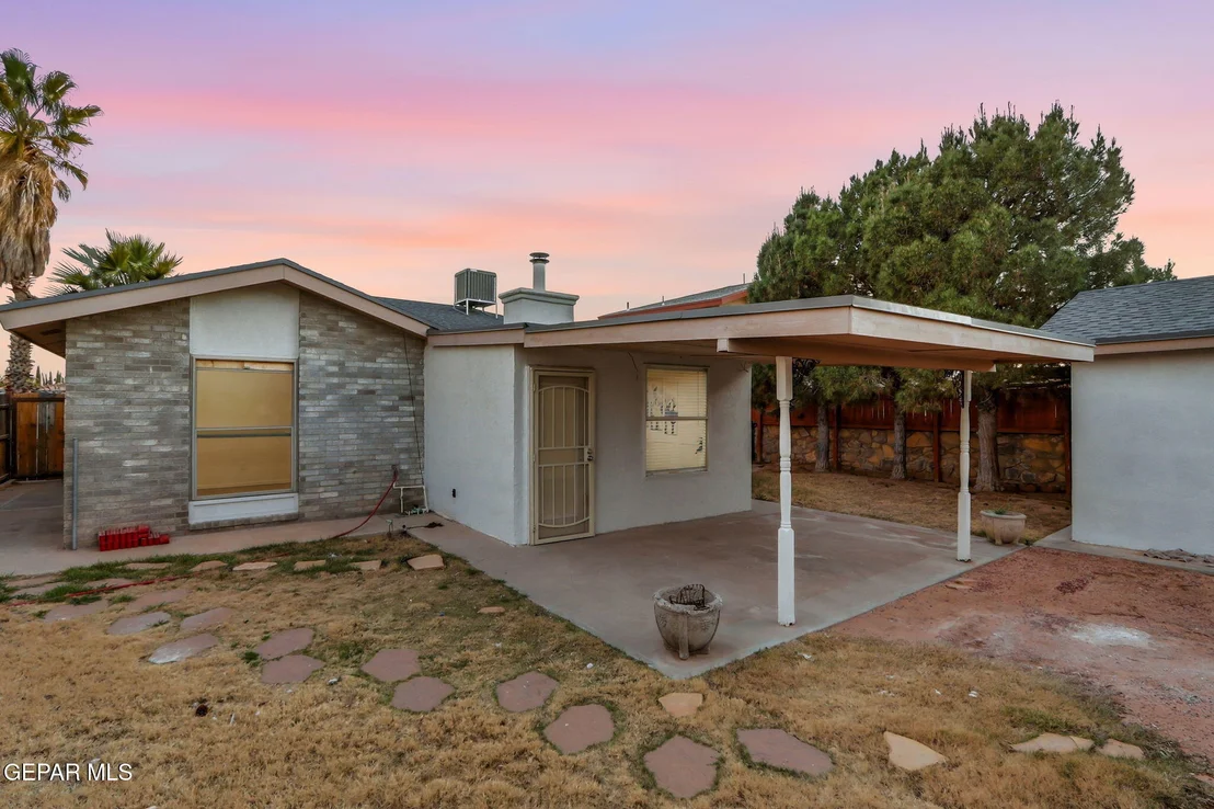 Photo of 11851 STONE CASTLE Drive
