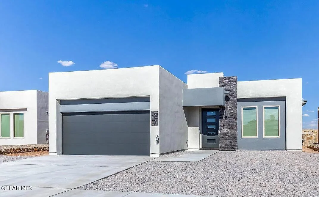 Photo of 320 Sand Gate Drive