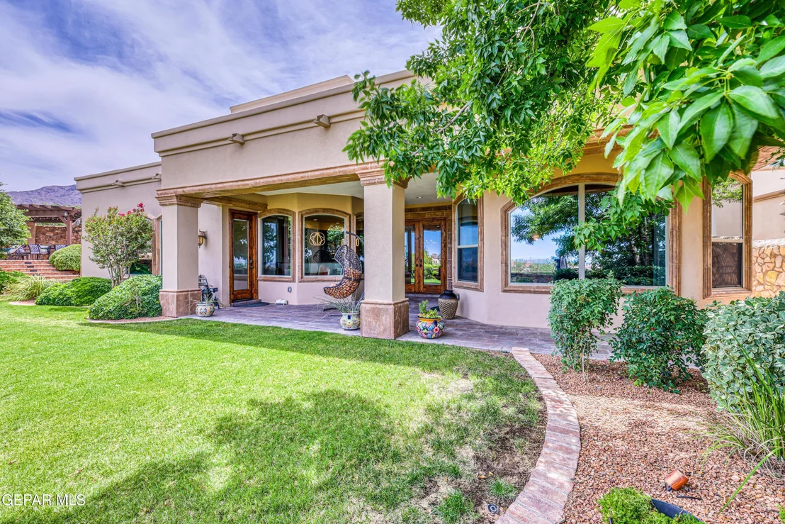 Photo of 6309 VIA SERENA Drive