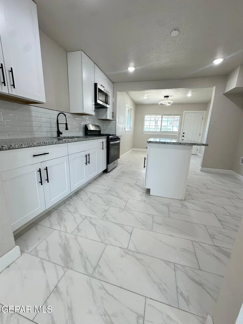 Photo of 7216 Amethyst Road