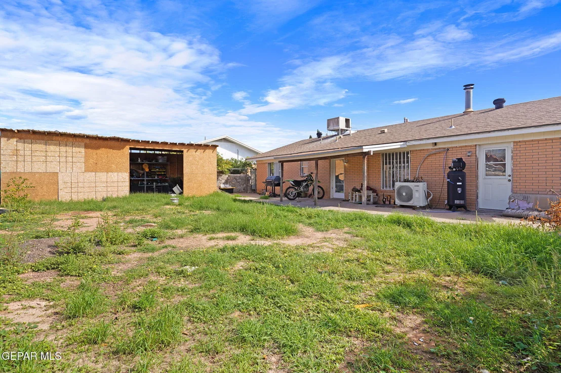 Photo of 10705 TEXARKANA Place