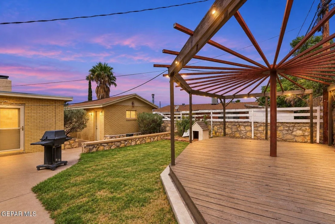Photo of 436 DE LEON Drive