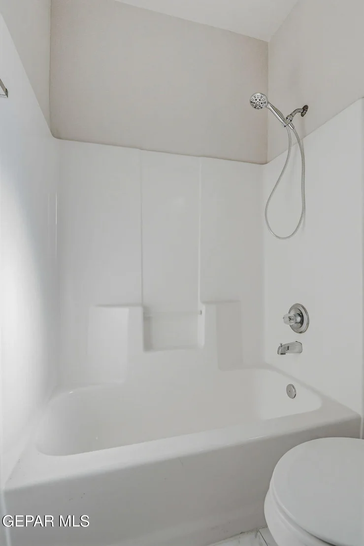 Photo of 10424 SILVERCLOUD Drive