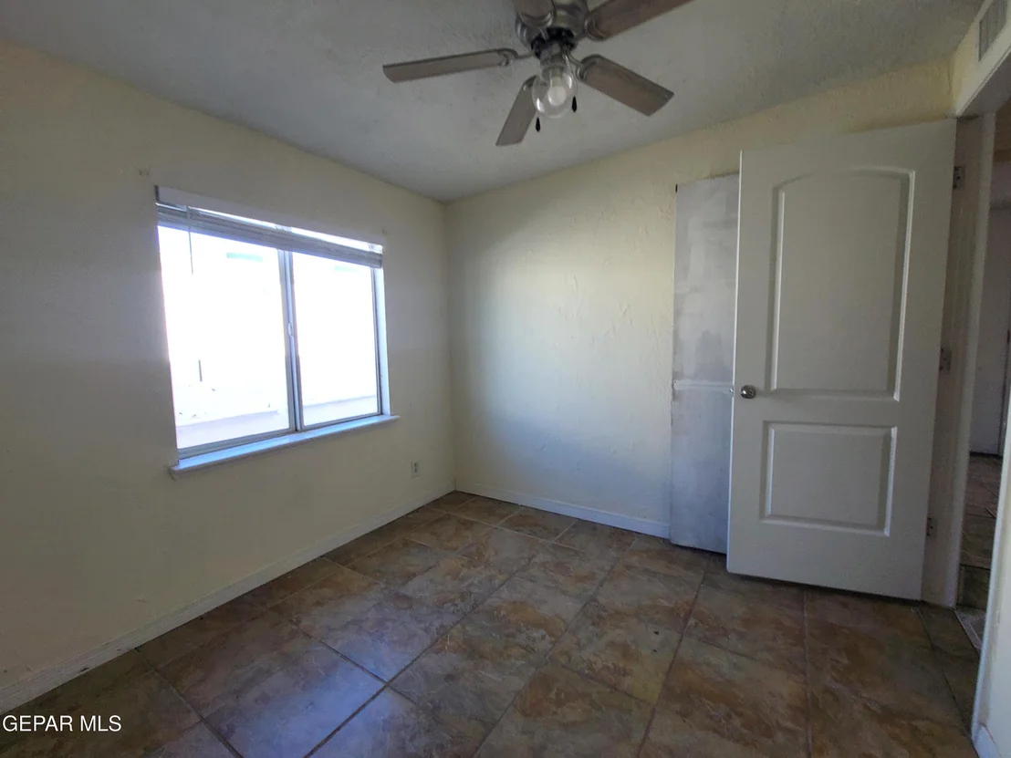 Photo of 1714 BANKER Road