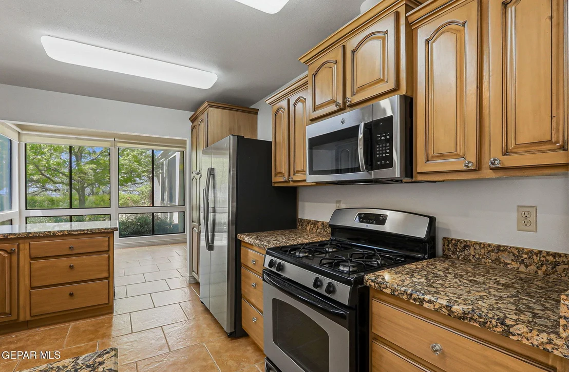 Photo of 1057 LOS JARDINES Circle