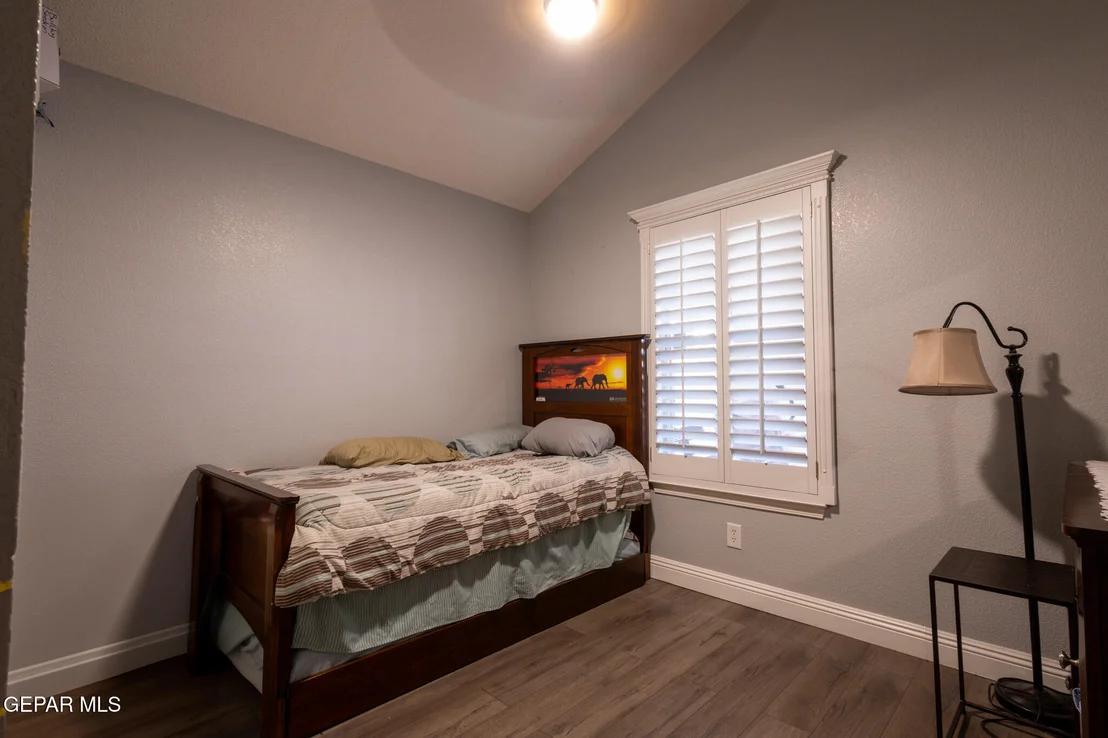 Photo of 6124 RIVER PARK Place