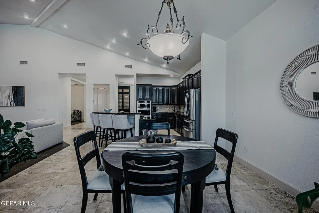 Photo of 6236 FRANKLIN HAWK Avenue