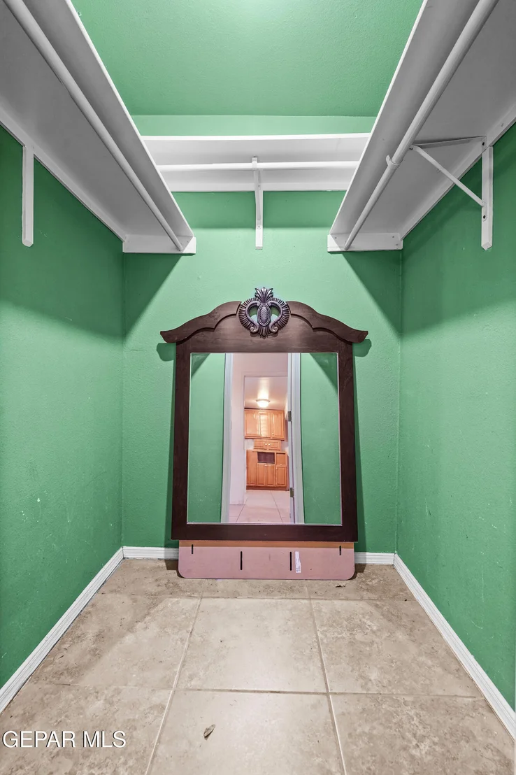Photo of 412 1/2 DOLAN Street