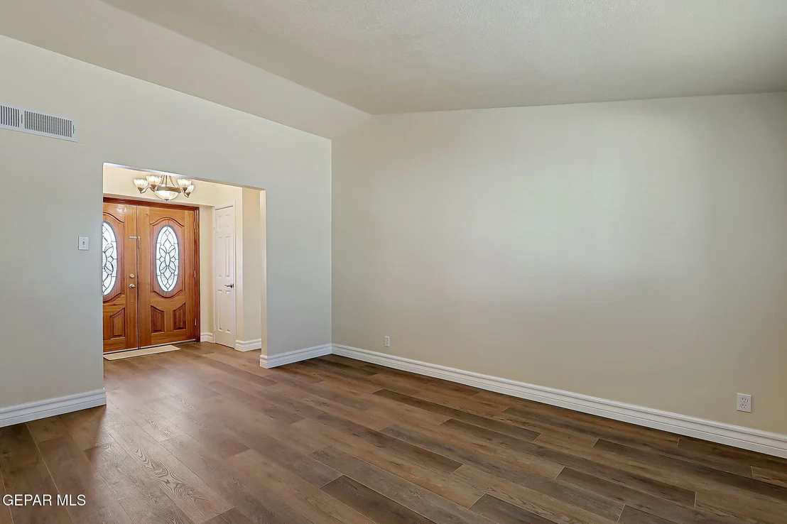 Photo of 10401 Springwood Drive