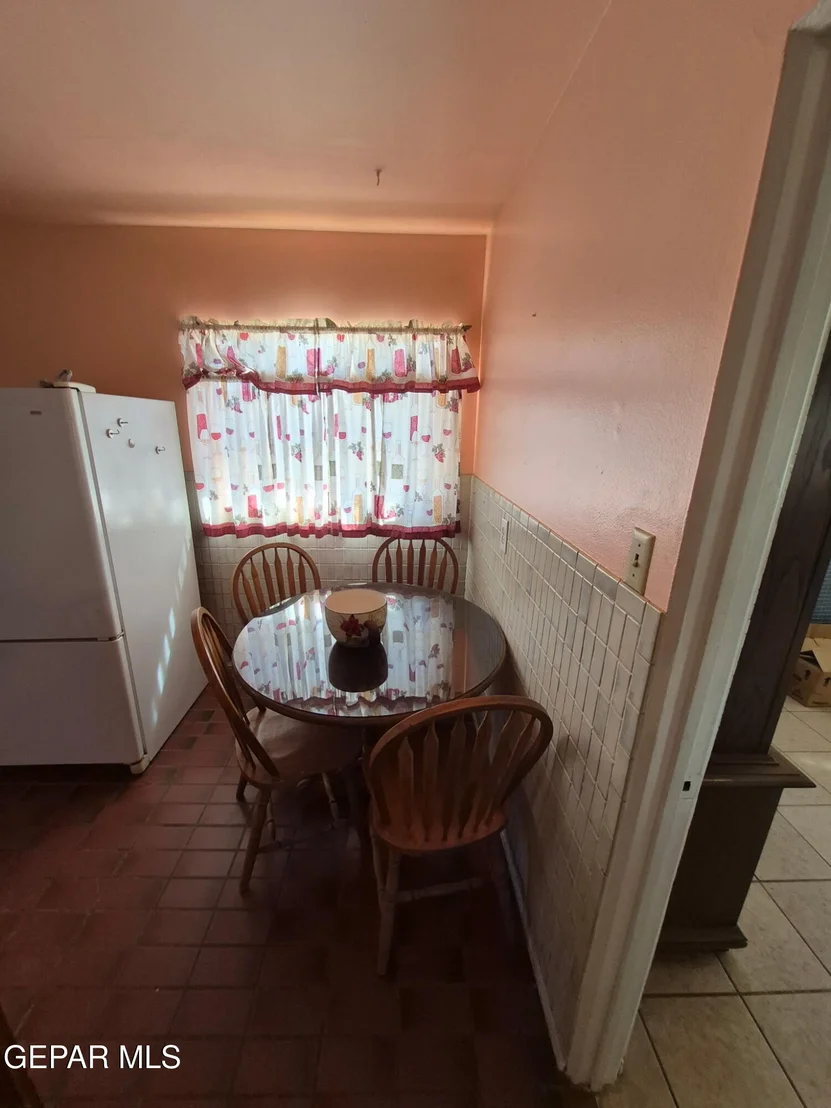 Photo of 7421 alpine Drive