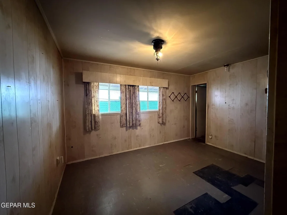Photo of 228 MANGO Road