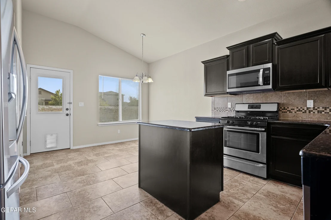 Photo of 7508 EAGLE VISTA Drive