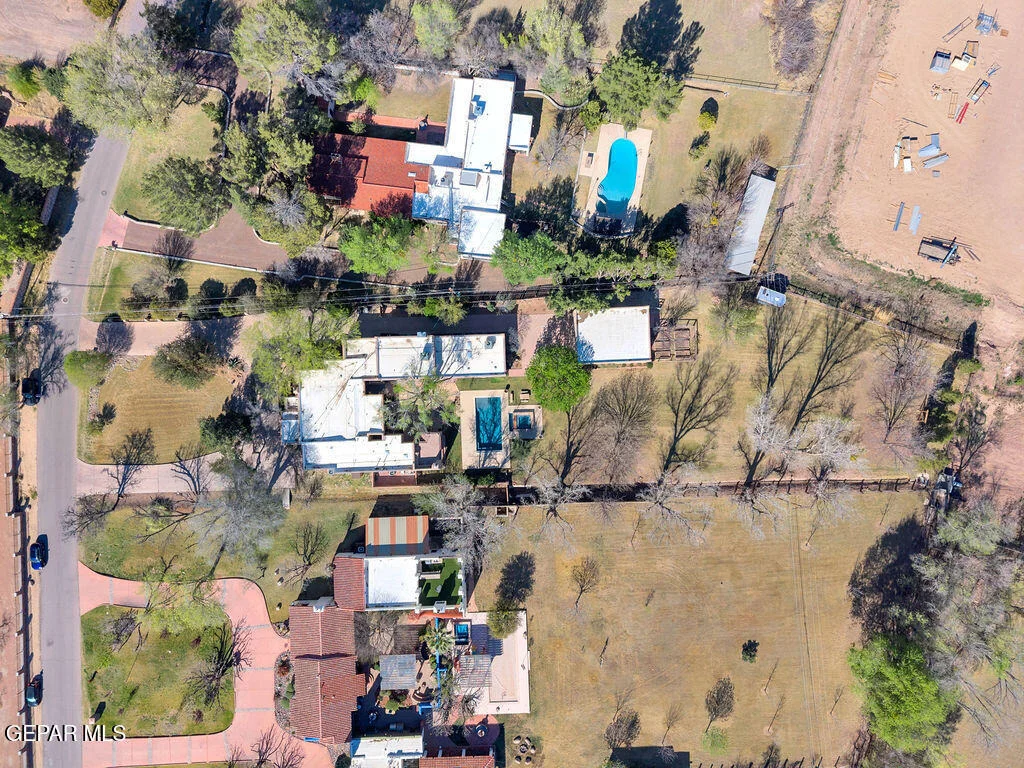 Photo of 300 ROSEMONT Drive