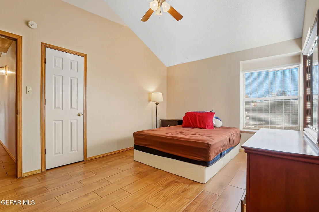 Photo of 15318 NORTHPORT Court