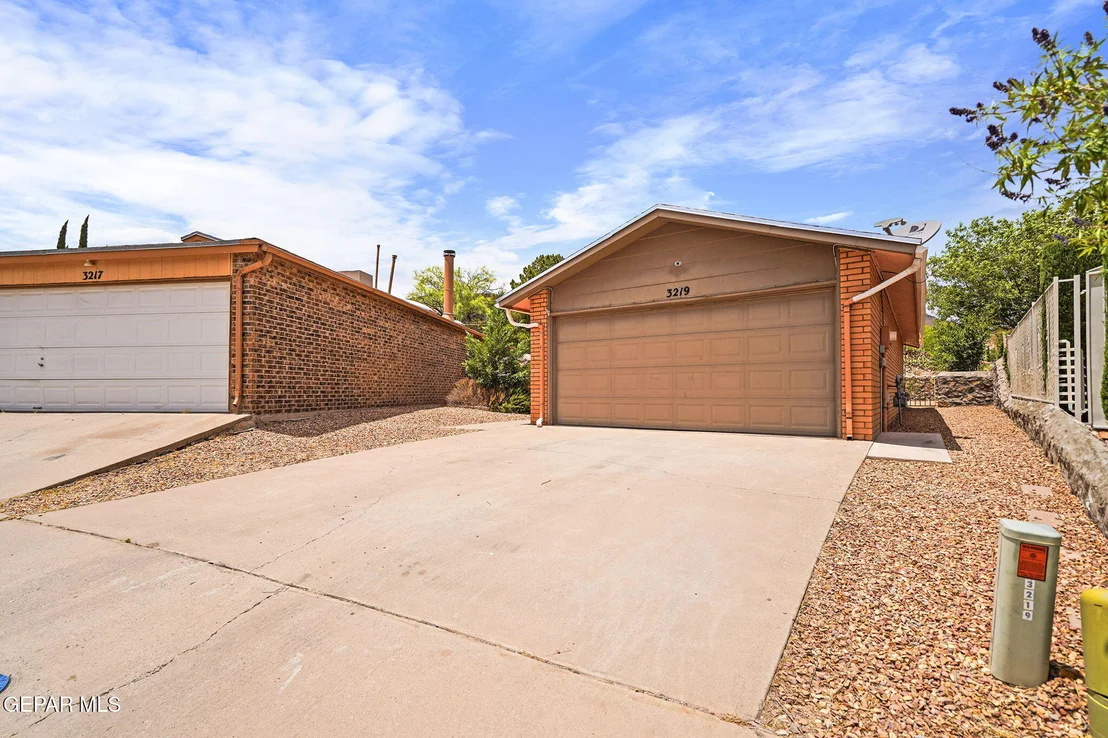 Photo of 3219 MOUNTAIN RIDGE Drive