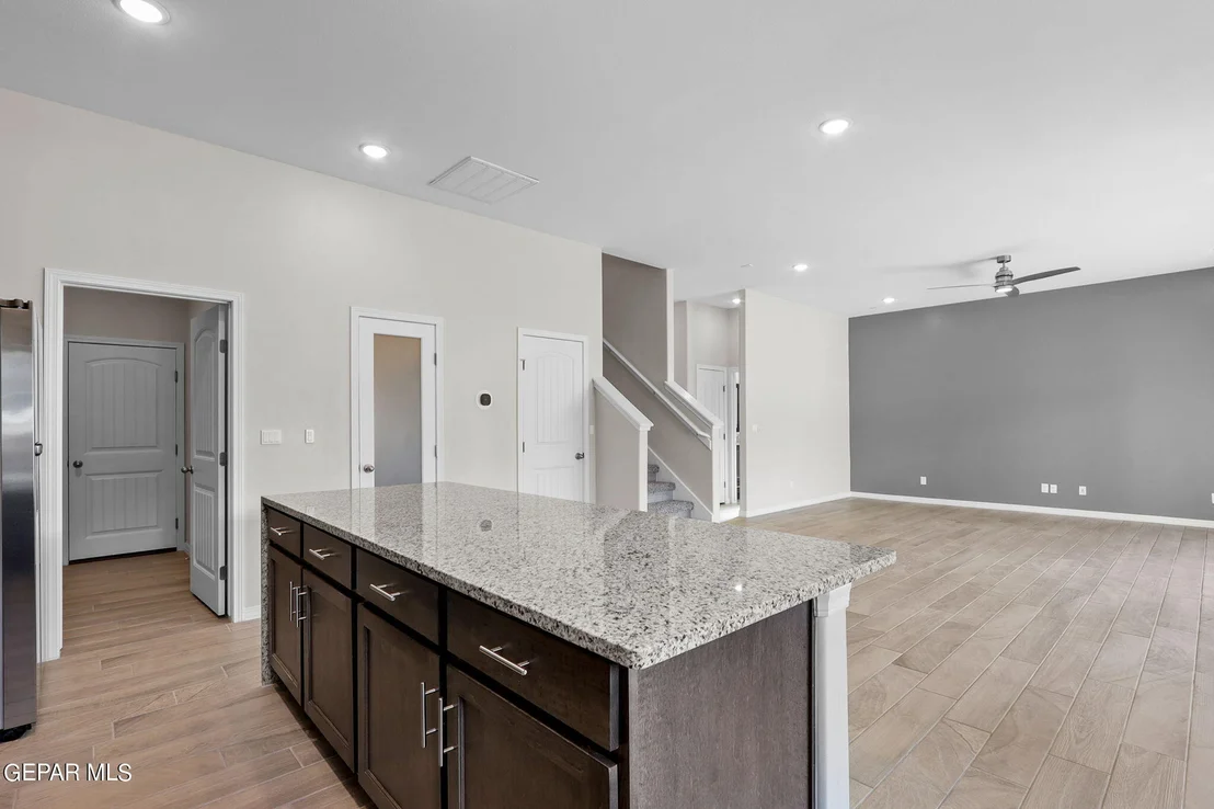 Photo of 13086 Grantham Lane