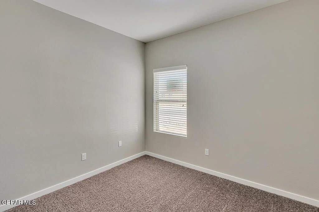 Photo of 15168 Composition Avenue