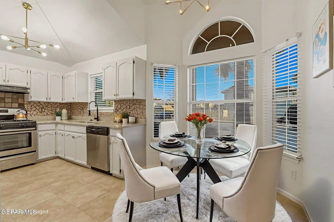 Photo of 11851 STONE CASTLE Drive