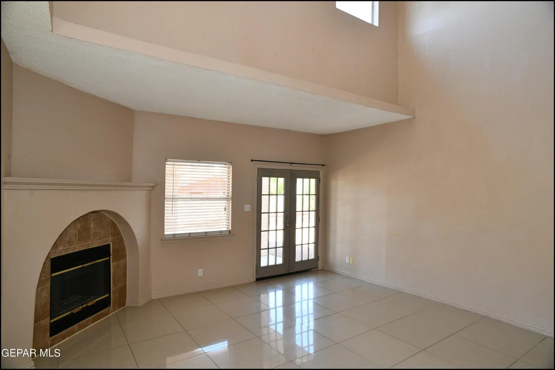 Photo of 1345 DIANA NATALICIO Drive
