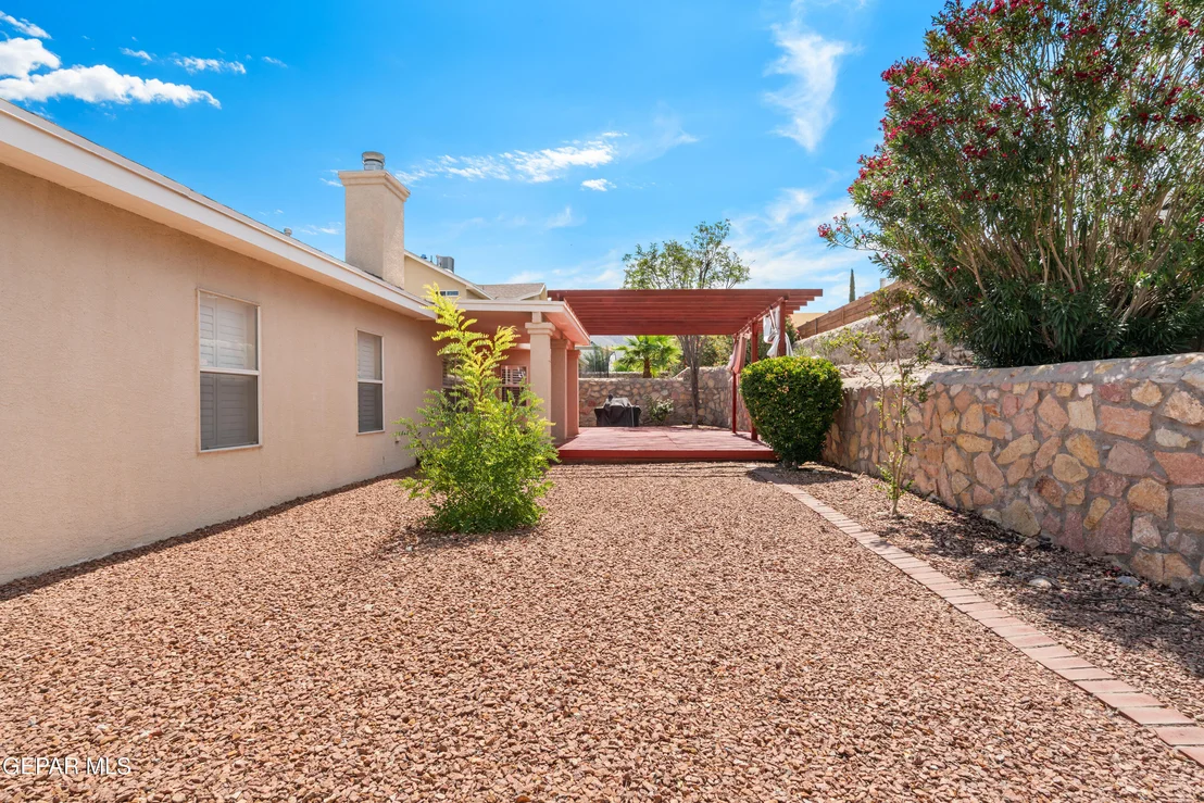 Photo of 6552 ISLA DEL REY Drive