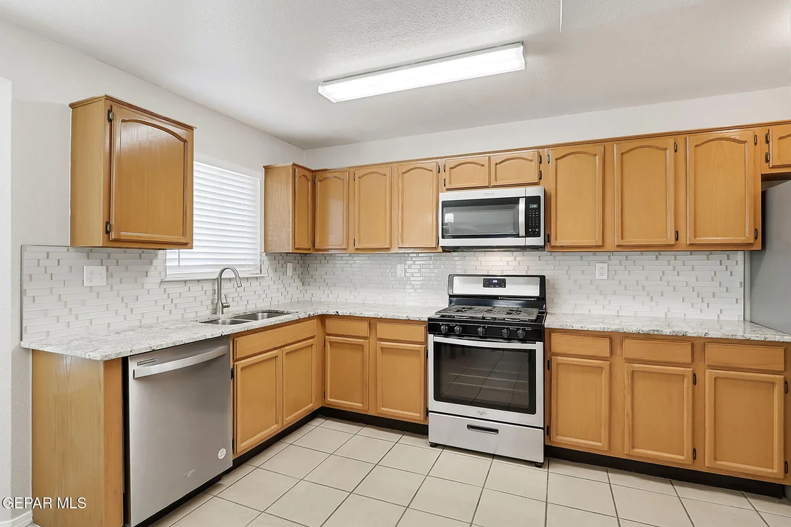 Photo of 601 Kearney Way