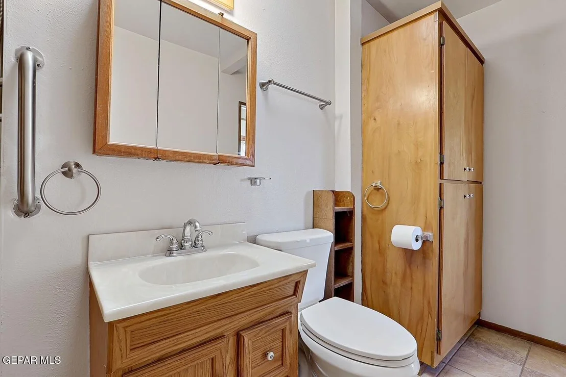 Photo of 5013 Debeers Drive