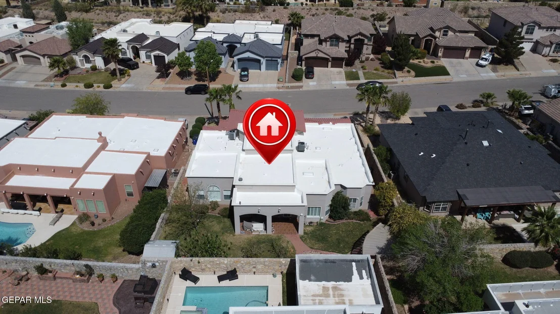 Photo of 6320 FRANKLIN BLUFF Drive
