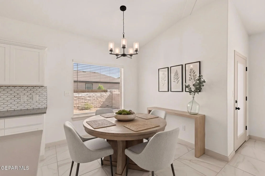 Photo of 968 GULF STREAMS Avenue