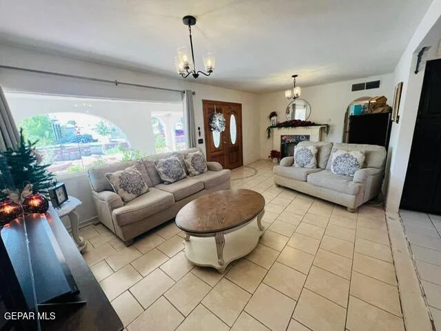 Photo of 400 De Vargas Drive