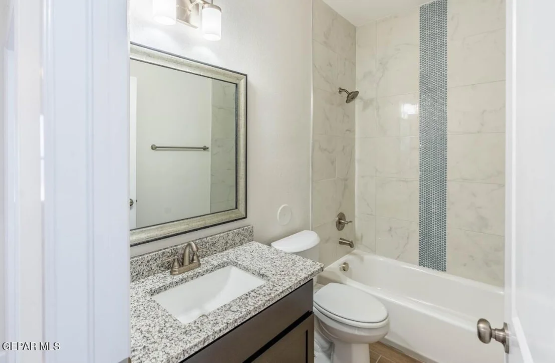 Photo of 913 GULF STREAMS Avenue