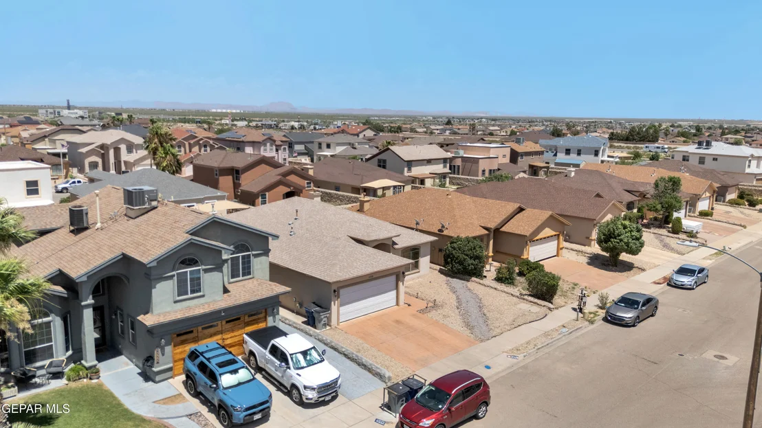 Photo of 11328 ROBERT LENNOX Drive