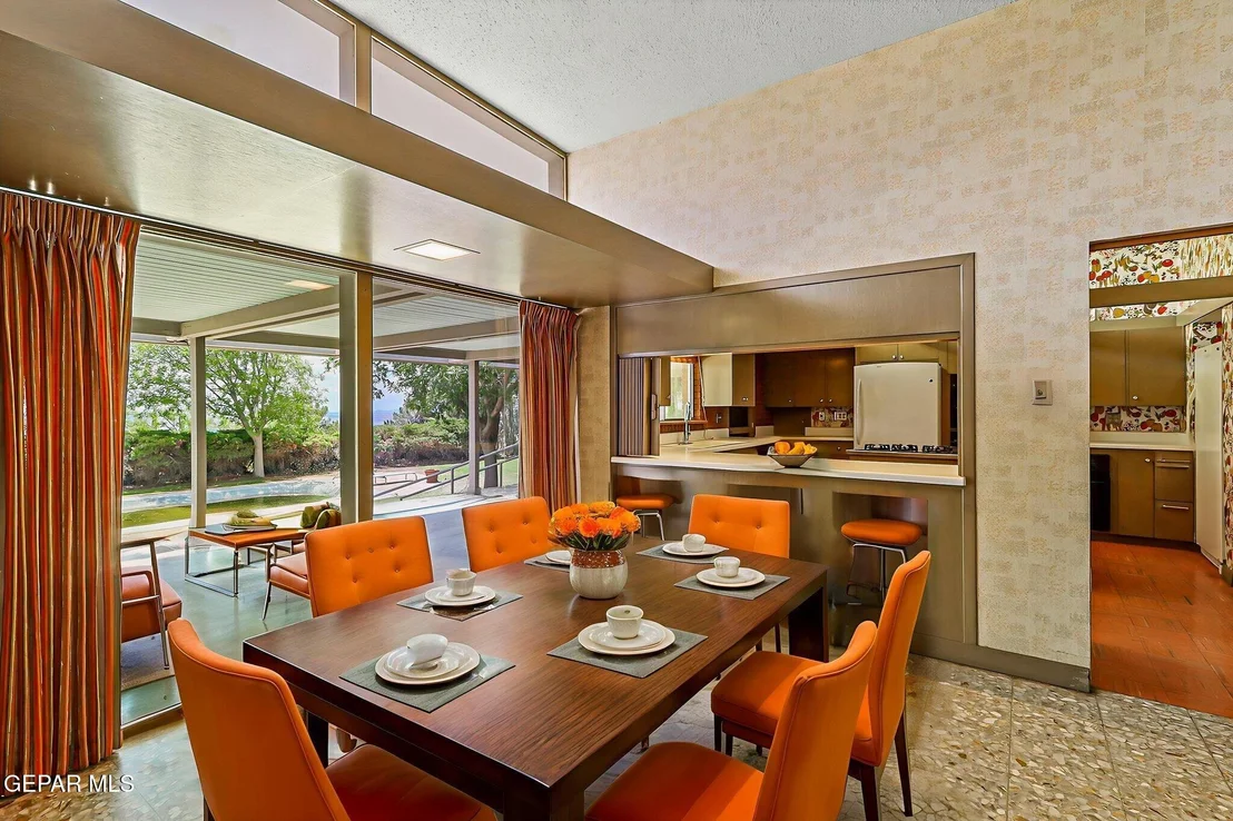 Photo of 1209 Thunderbird Drive