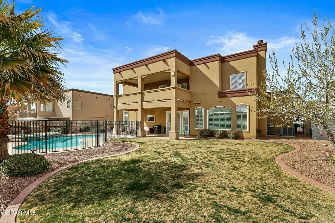 Photo of 1140 CALLE LOMAS Drive