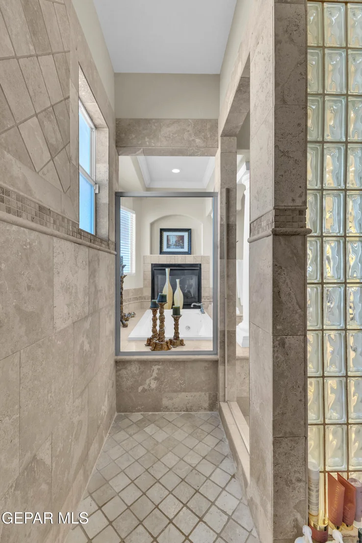 Photo of 1237 CALLE LAGO