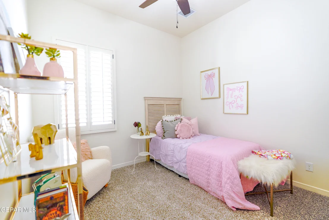 Photo of 13485 Emerald High Street