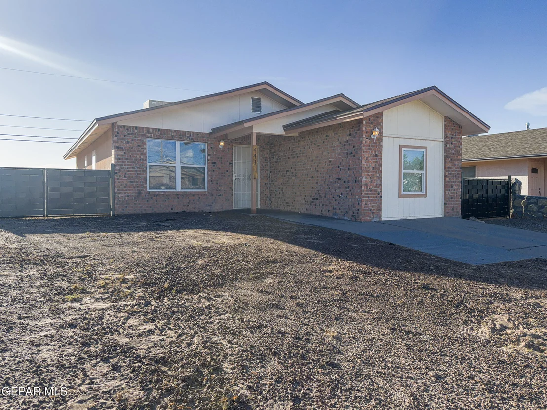 Photo of 441 REILLY Lane