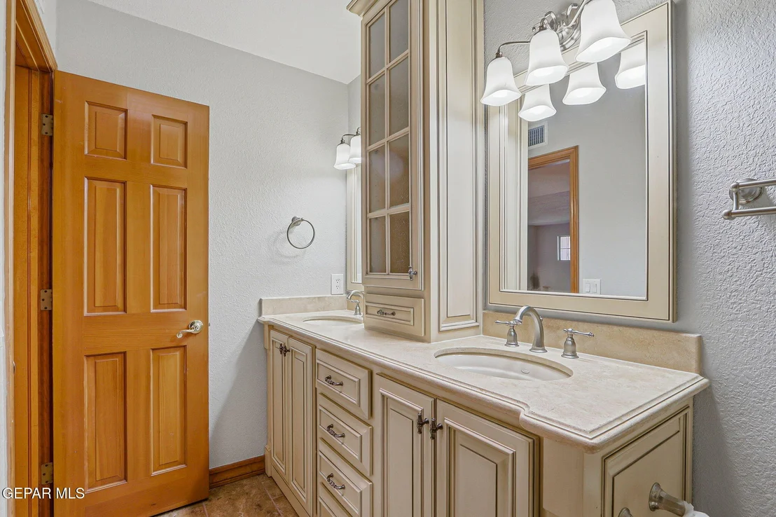Photo of 5554 Buckley Drive