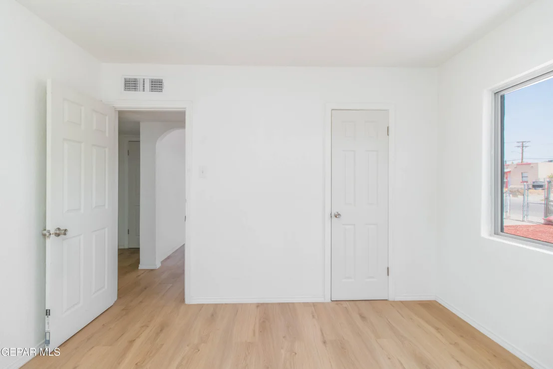 Photo of 7702 HERMOSILLO Drive