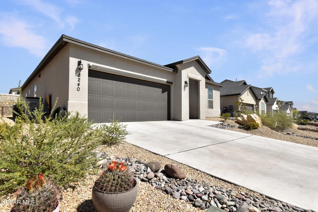 Photo of 2240 Small Mountain Place