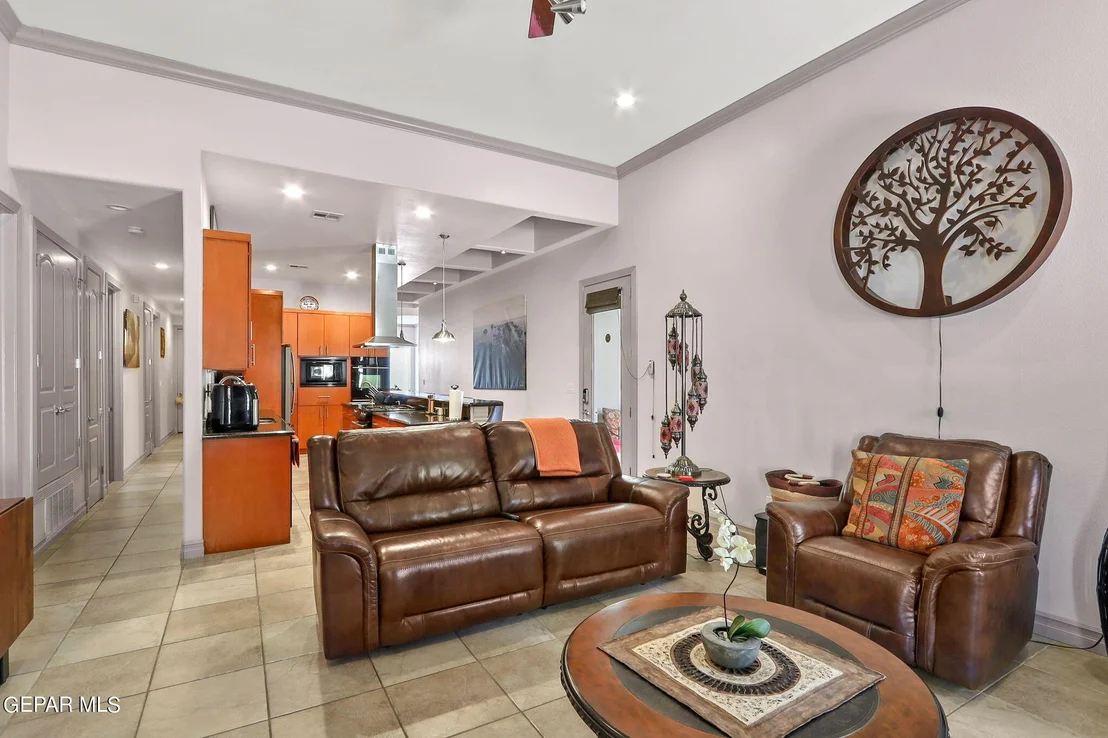 Photo of 6337 Franklin Bluff Dr Drive